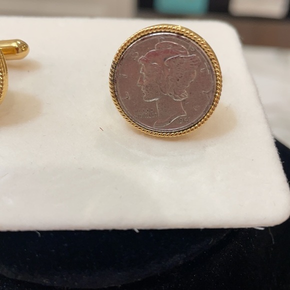 Gorgeous Silver Dime Cuff Links Gold Tone EUC!! - Picture 3 of 7